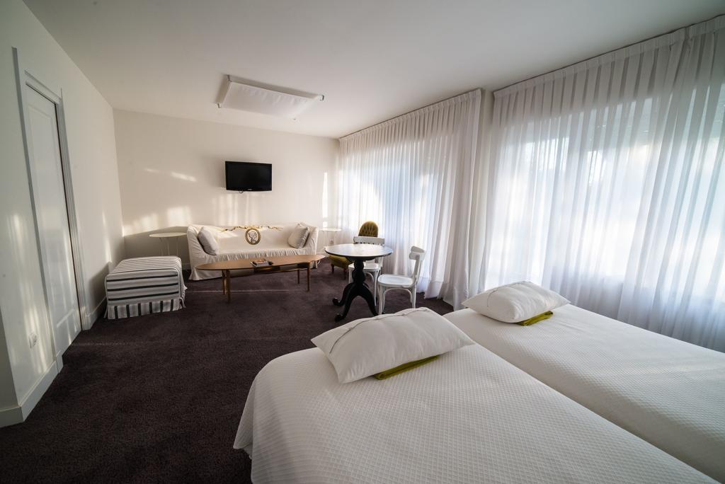 H & R Estrella Del Bajo Carrion Hotel Villoldo Ngoại thất bức ảnh
